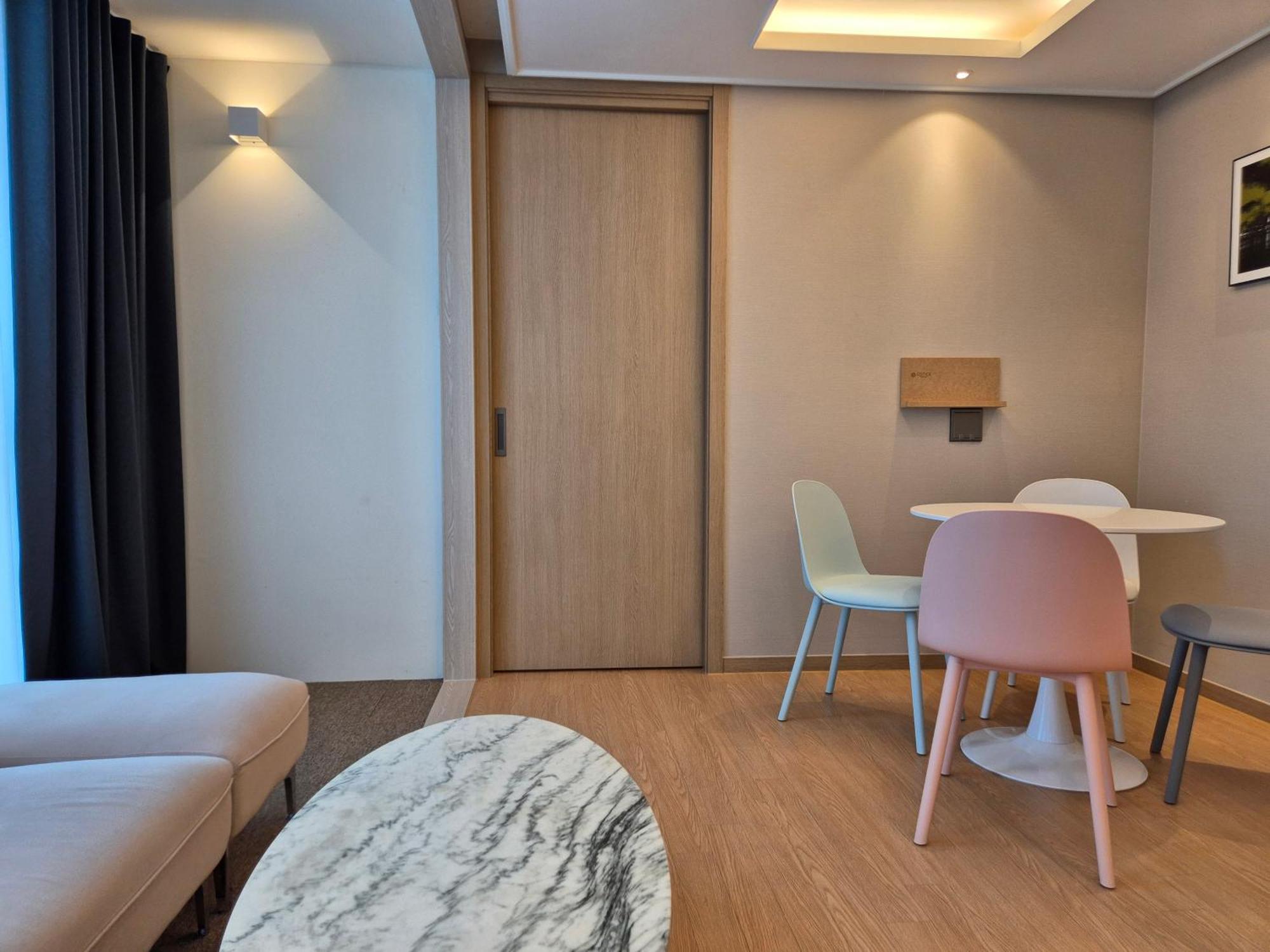 The Solid Residence - Elbon The Stay By Haeundae Busan Exterior foto