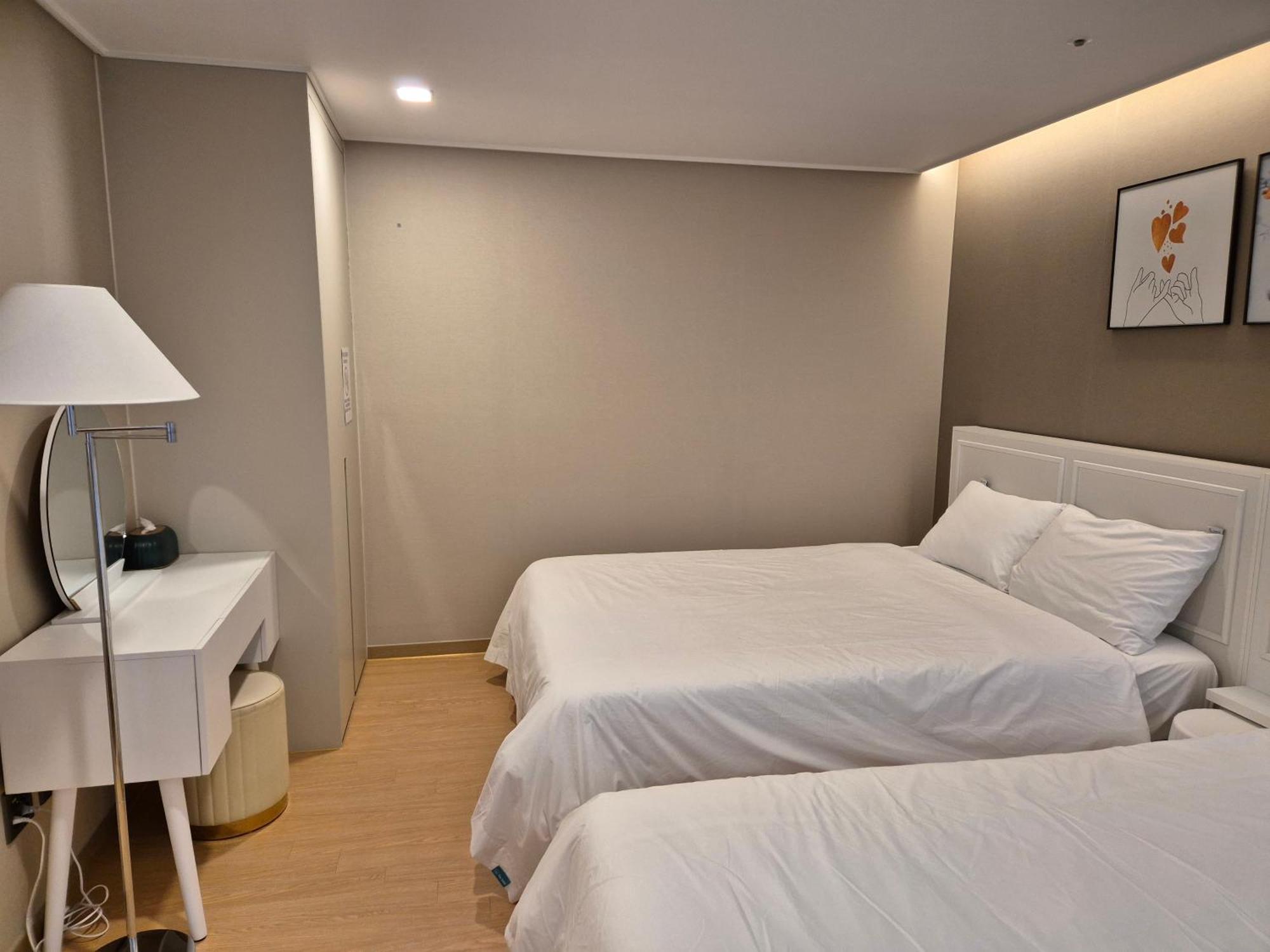 The Solid Residence - Elbon The Stay By Haeundae Busan Exterior foto