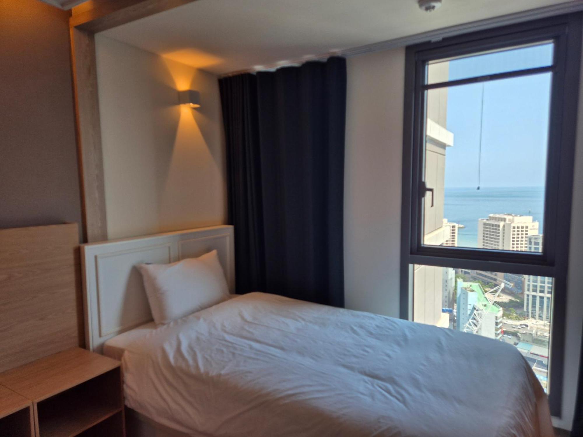 The Solid Residence - Elbon The Stay By Haeundae Busan Exterior foto