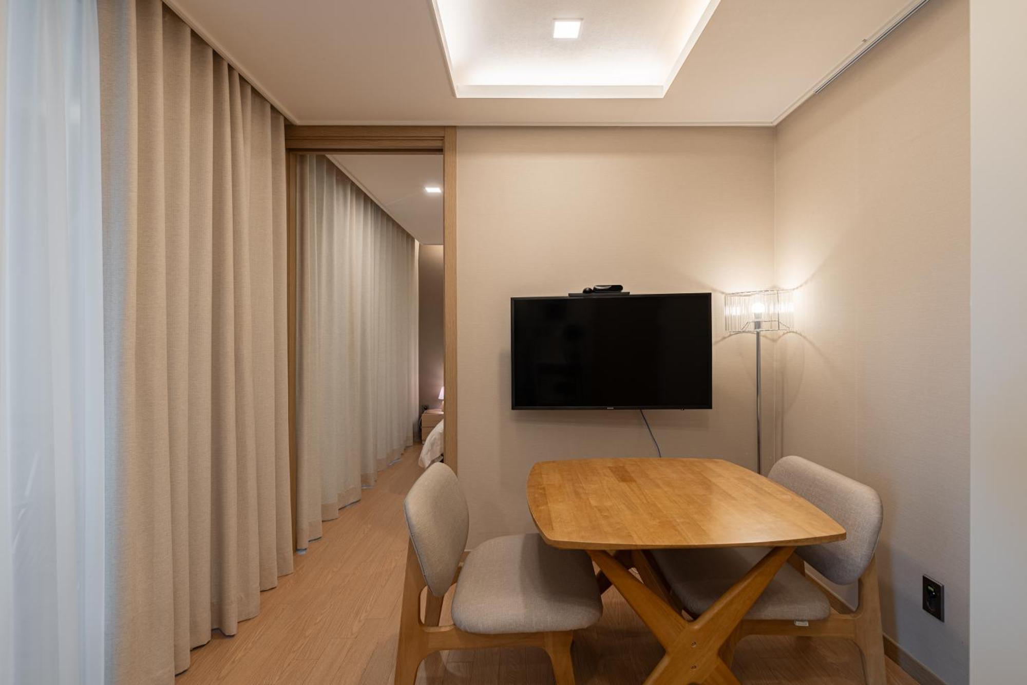 The Solid Residence - Elbon The Stay By Haeundae Busan Exterior foto